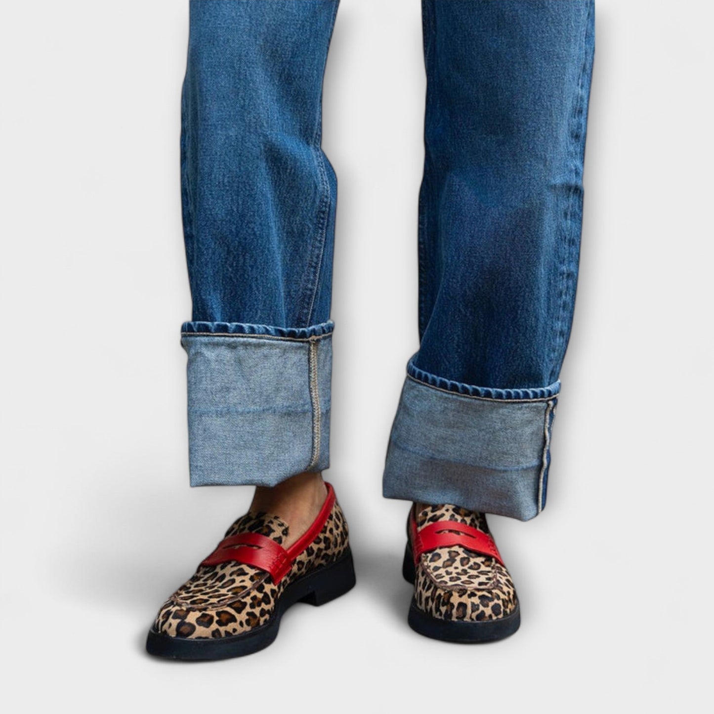 Mia | Elegant Chic Leopard Print Loafers